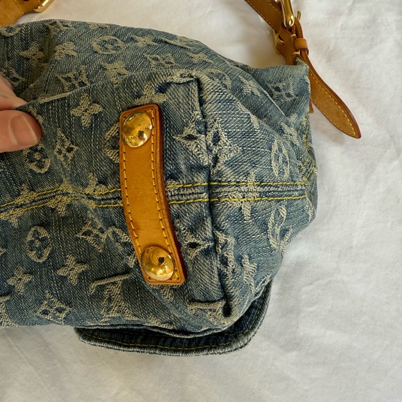 Louis Vuitton Vintage Denim Baggy PM - Picture 6 of 11